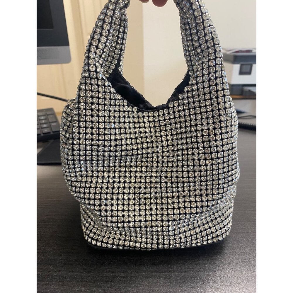 Aqua Womens Magnetic Snap Casual Crossbody Crystal Silver Black Size OS Defected - Picture 3 of 6